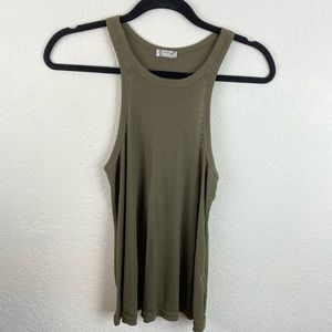 💥5/25 Free People Forest Green flowy tank top XS